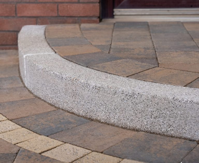 KERBSTONE GRANITE HIGH QUADRO STONE 1000x300x150