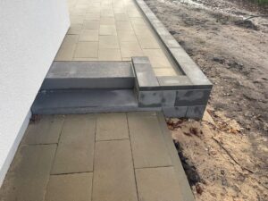 STEP BLOCK BLACK
