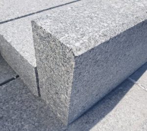 KERBSTONE 8 GRANITE STONE