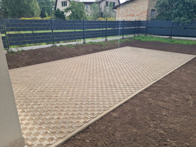 GARDEN 400 MODERN GREY AND KERBSTONE 8 GREY